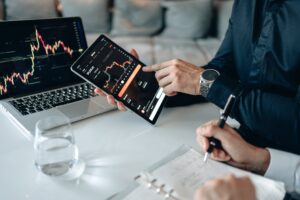 Read more about the article ما هي الخطة التسويقية : كيفية عملِ خطة تسويق ناجحة من ديجتال تارجيت